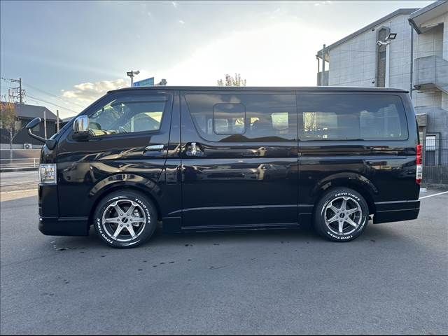 TOYOTA HIACE van 2WD 2024