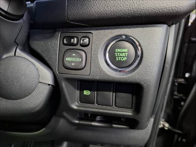 TOYOTA REGIUSACE van 4WD 2018