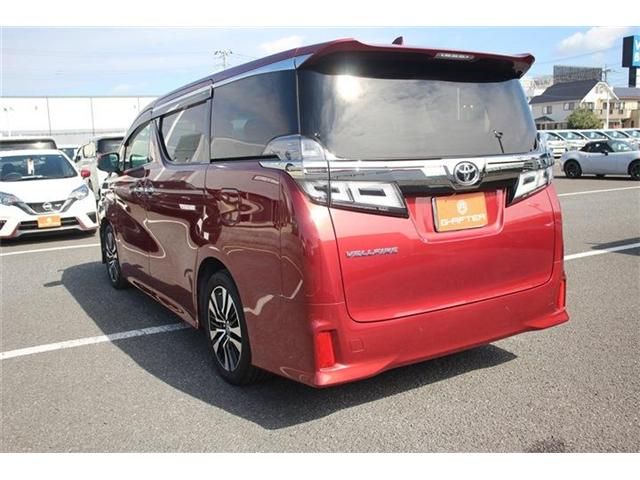 TOYOTA VELLFIRE 2018
