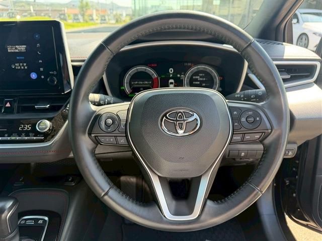 TOYOTA COROLLA SPORT HYBRID 2023