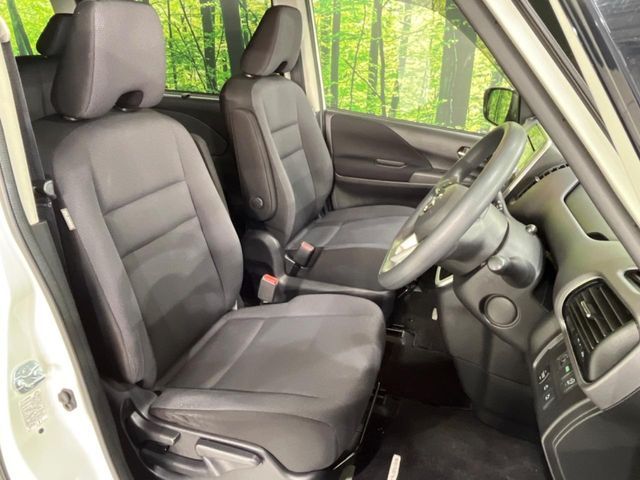 NISSAN SERENA  S-HYBRID 2017