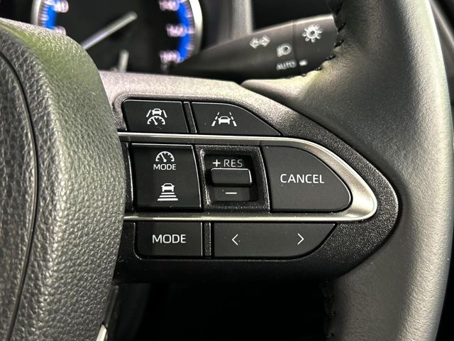 TOYOTA VOXY HYBRID 2025