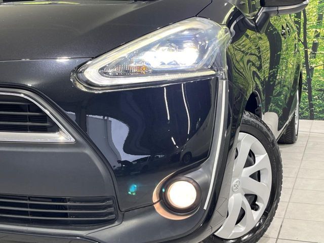 TOYOTA SIENTA 2015