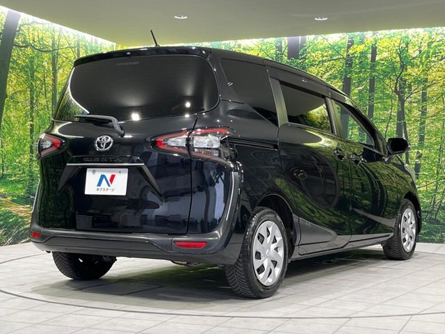 TOYOTA SIENTA 2015