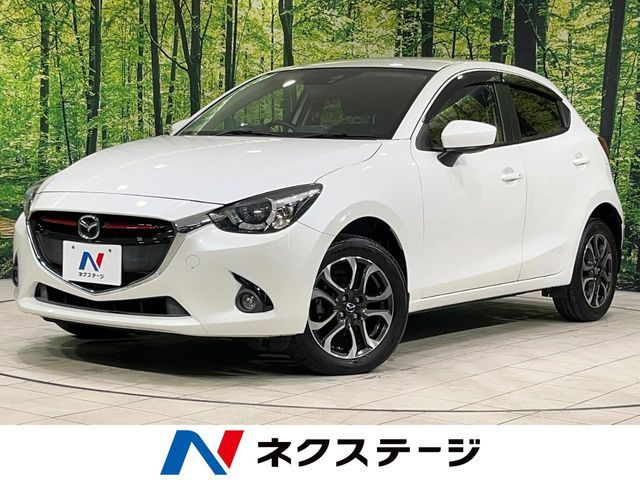 MAZDA DEMIO 4WD 2015