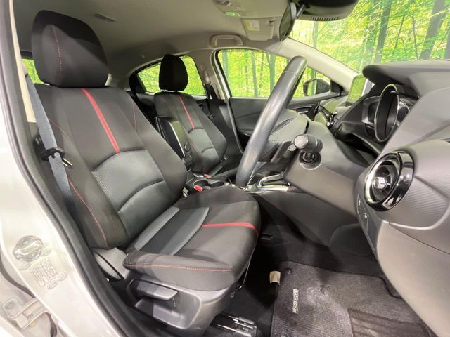 MAZDA DEMIO 4WD 2015