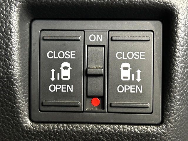 HONDA N BOX CUSTOM 2022