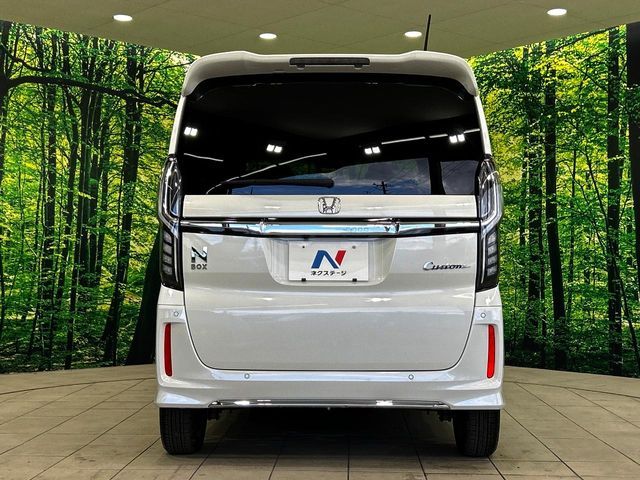 HONDA N BOX CUSTOM 2022