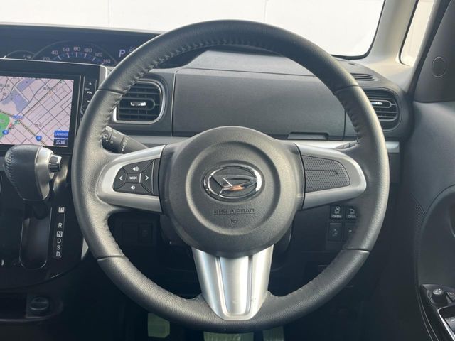 DAIHATSU TANTO CUSTOM 4WD 2015