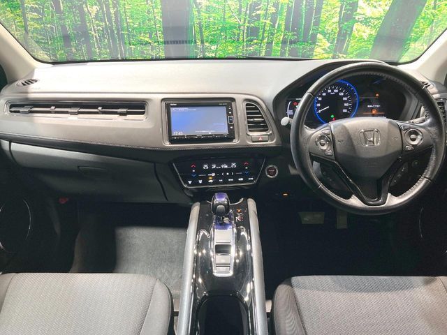 HONDA VEZEL HYBRID 2017