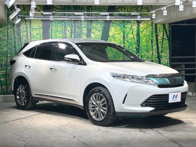 TOYOTA HARRIER 2WD 2019
