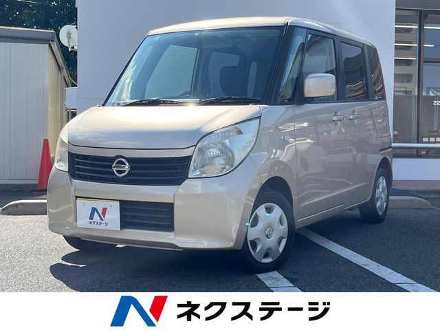 NISSAN ROOX 2013