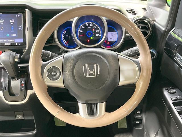 HONDA N BOX CUSTOM 2015