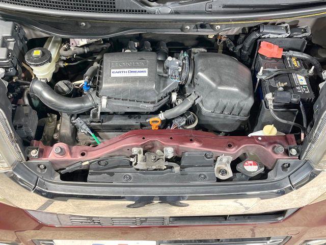 HONDA N BOX CUSTOM 2015