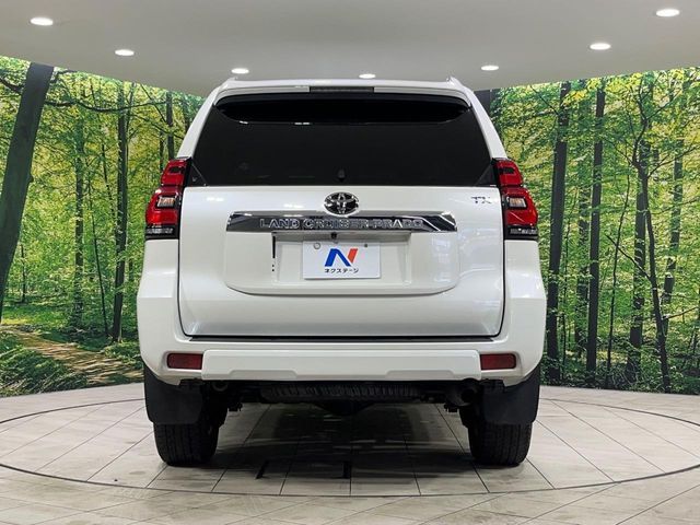 TOYOTA LANDCRUISER PRADO 2021