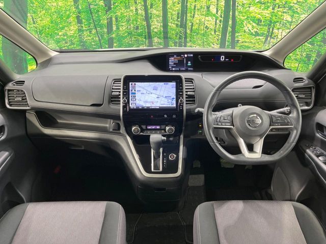 NISSAN SERENA  S-HYBRID 2019