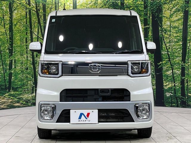 DAIHATSU WAKE 4WD 2015