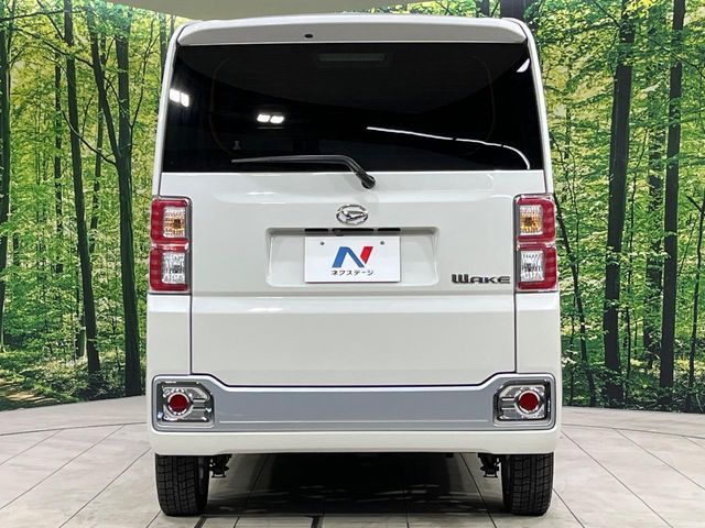 DAIHATSU WAKE 4WD 2015
