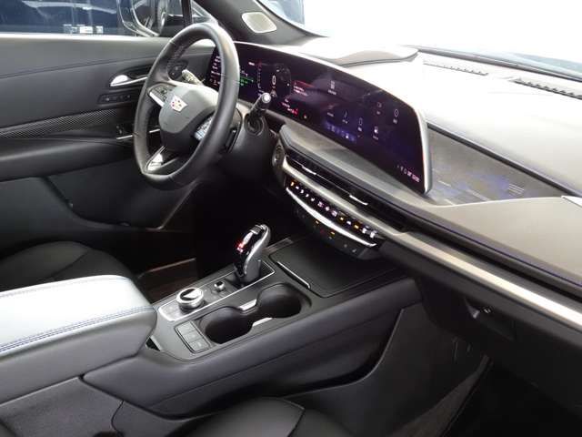 CADILLAC CADILLAC XT4 2025