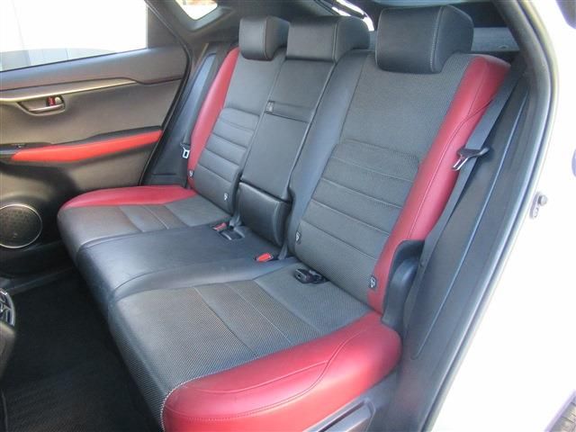 TOYOTA LEXUS NX300 2018