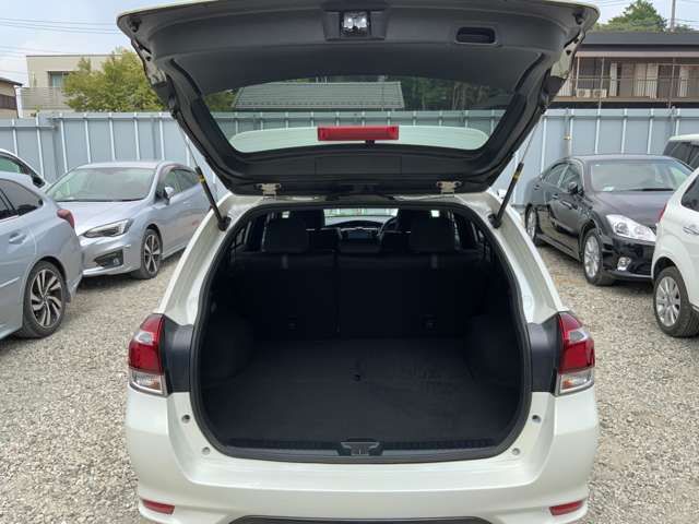 TOYOTA COROLLA FIELDER 2018