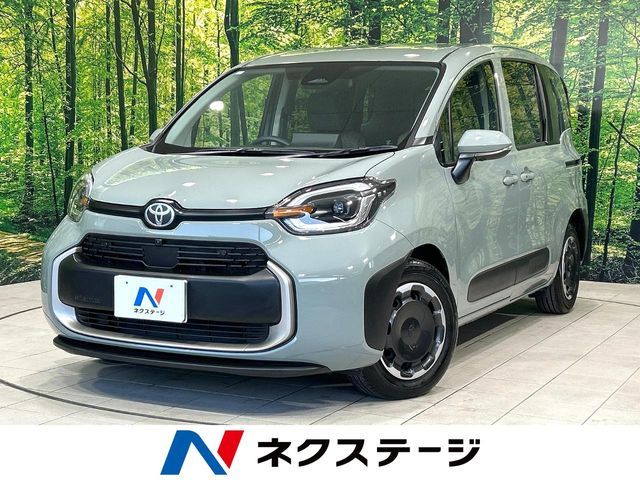 TOYOTA SIENTA HYBRID 2023