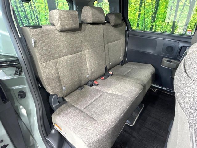 TOYOTA SIENTA HYBRID 2023