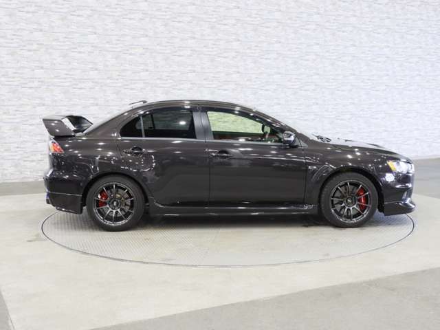 MITSUBISHI LANCER  4WD 2015