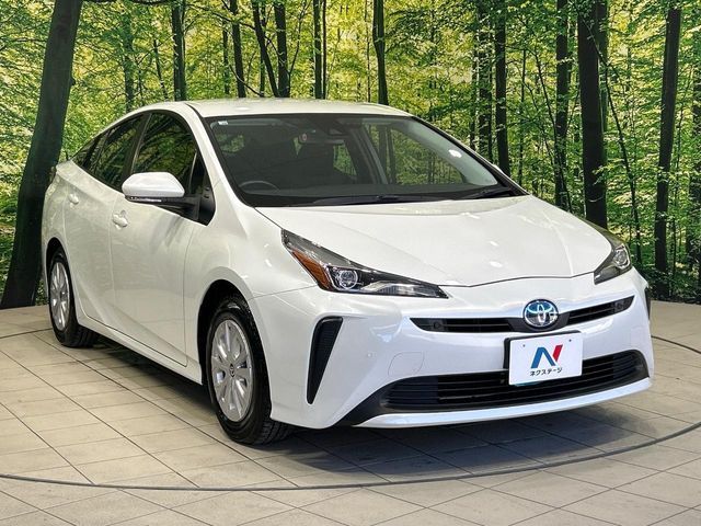 TOYOTA PRIUS 2021