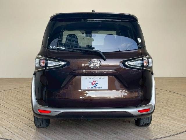 TOYOTA SIENTA 2019
