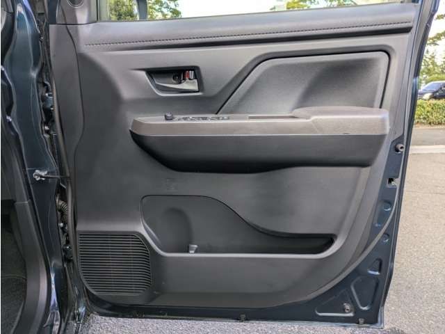 TOYOTA ROOMY 4WD 2022