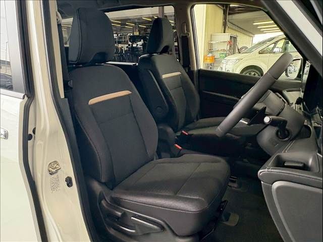 NISSAN SERENA  WG 4WD 2025