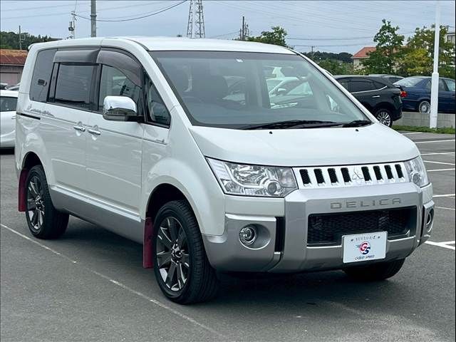 MITSUBISHI DELICA D:5 4WD 2018