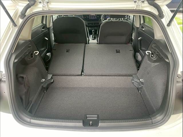 VOLKSWAGEN VOLKSWAGEN POLO 2023