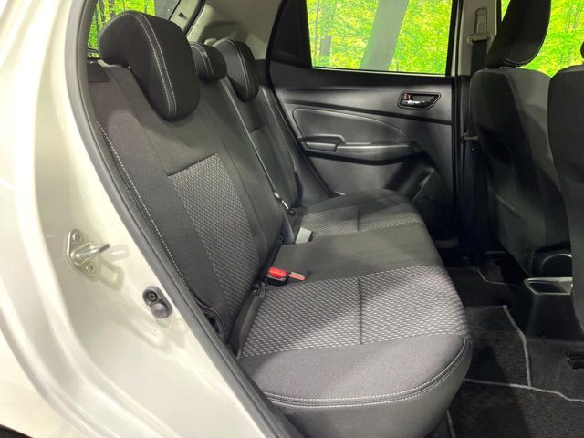 SUZUKI SWIFT 4WD 2017