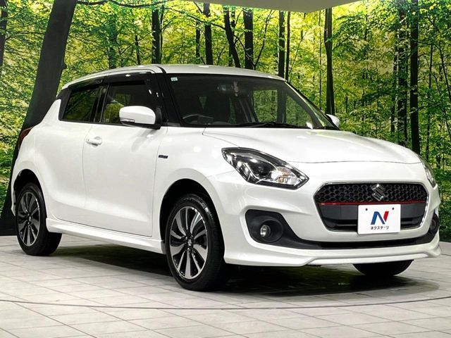 SUZUKI SWIFT 4WD 2017