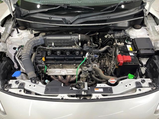 SUZUKI SWIFT 4WD 2017