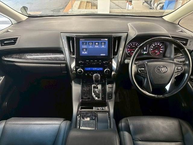 TOYOTA ALPHARD 2020