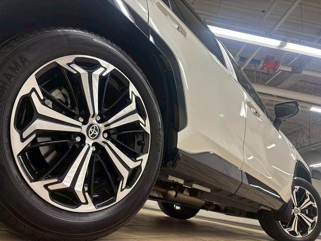 TOYOTA RAV4 PHV 2021