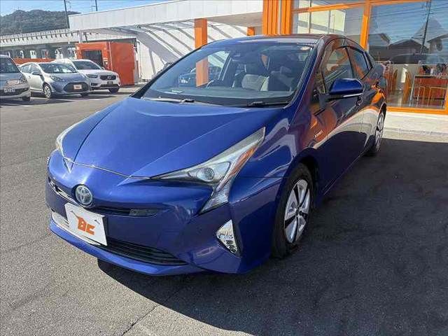 TOYOTA PRIUS 2016