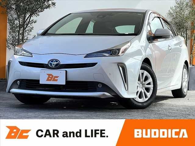 TOYOTA PRIUS 2021