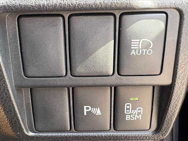 TOYOTA LEXUS IS200t 2016