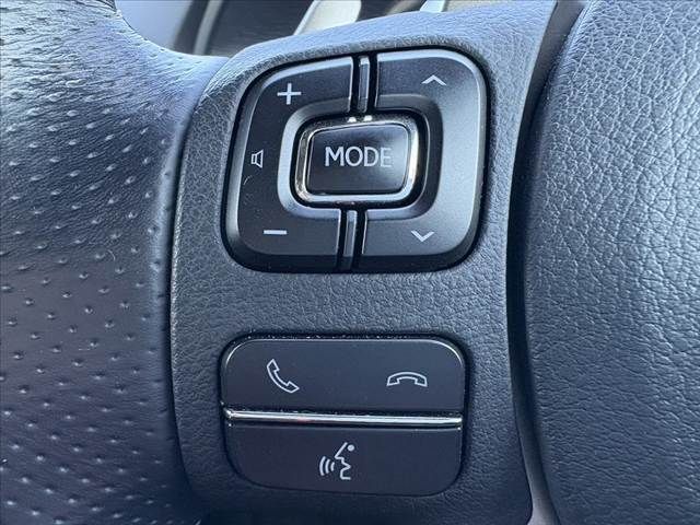 TOYOTA LEXUS IS200t 2016