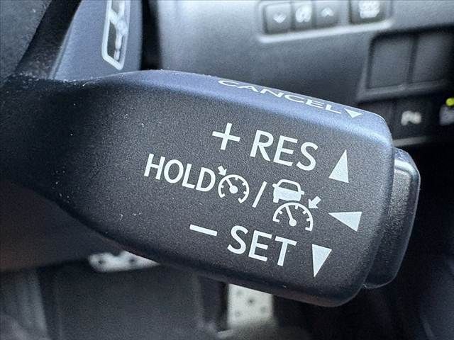 TOYOTA LEXUS IS200t 2016