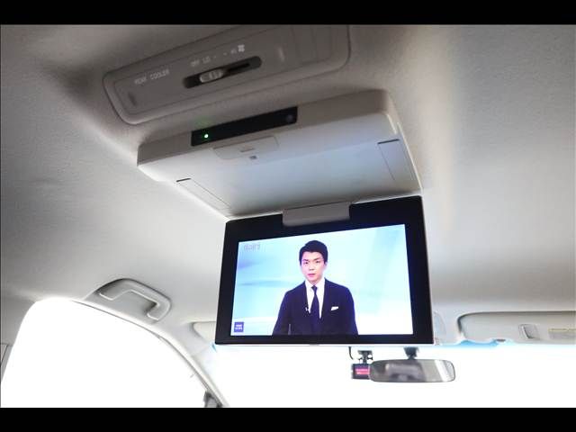 TOYOTA ESTIMA HYBRID 4WD 2012