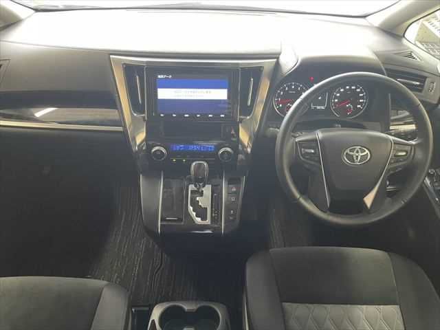 TOYOTA VELLFIRE 2019