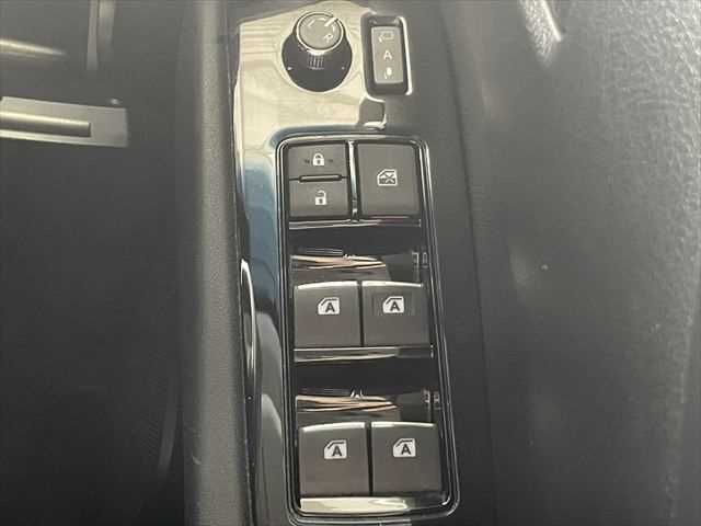 TOYOTA VELLFIRE 2019