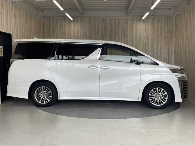 TOYOTA VELLFIRE 2019