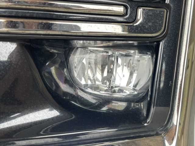 TOYOTA VELLFIRE 2019