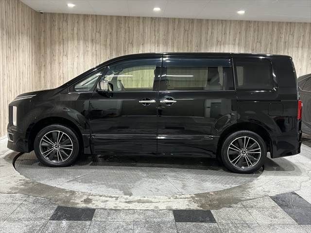 MITSUBISHI DELICA D:5 4WD 2020